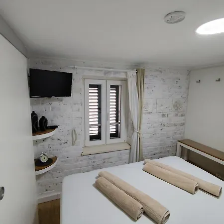 Apartament In Beautiful Diocletian's Palace Split