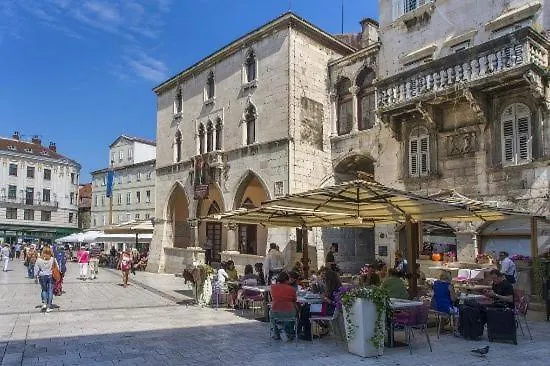 Appartement In Beautiful Diocletian's Palace Split